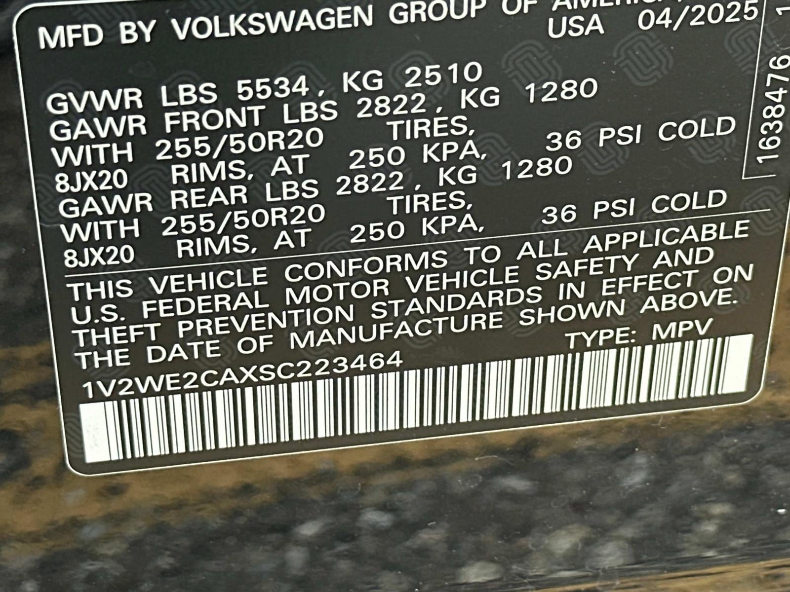 2025 Volkswagen Atlas Cross Sport 2.0T SE w/Technology FWD