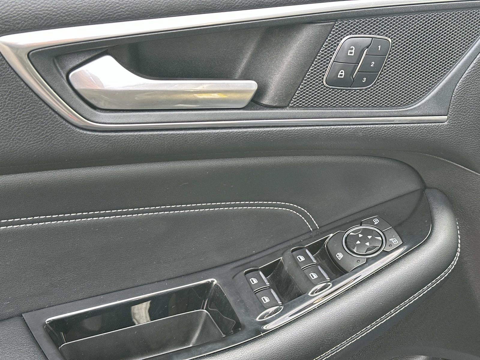 2017 Ford Edge Titanium AWD