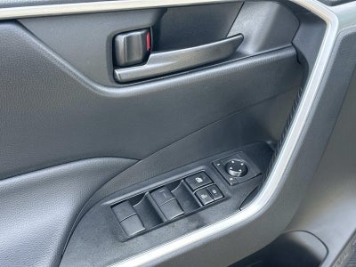 2023 Toyota RAV4 LE FWD (Natl)