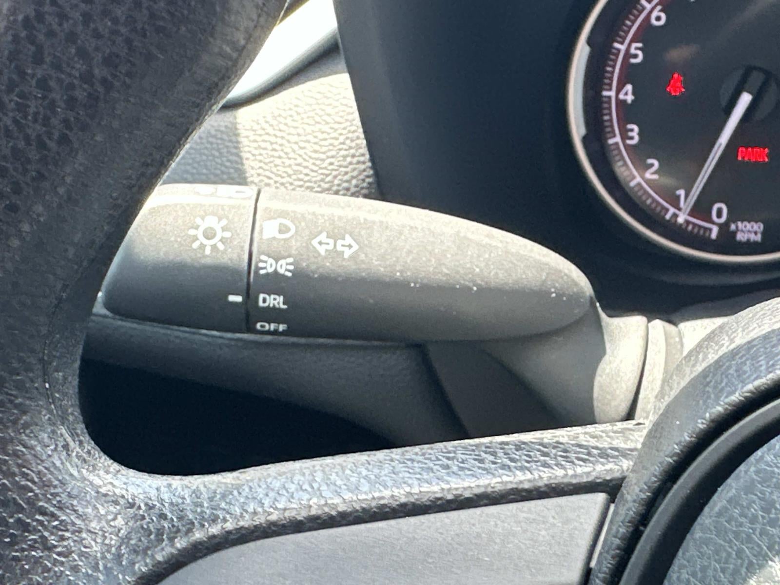 2023 Toyota RAV4 LE FWD (Natl)