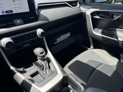 2023 Toyota RAV4 LE FWD (Natl)