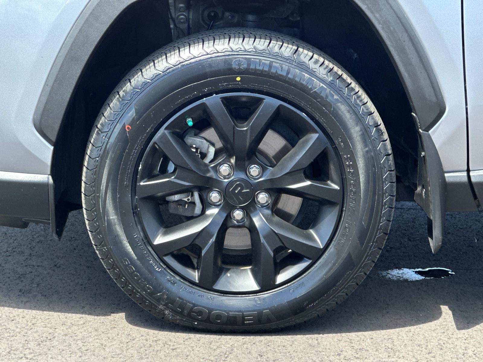 2023 Toyota RAV4 LE FWD (Natl)