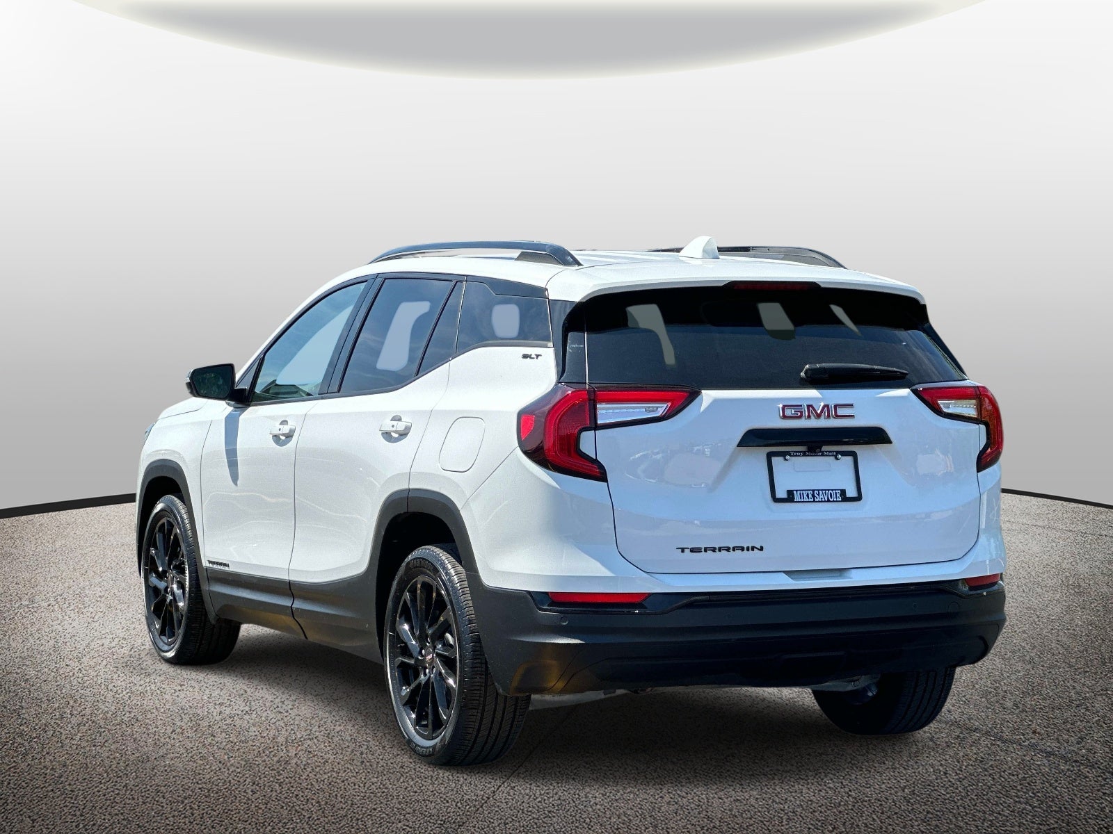 2024 GMC Terrain FWD 4dr SLT