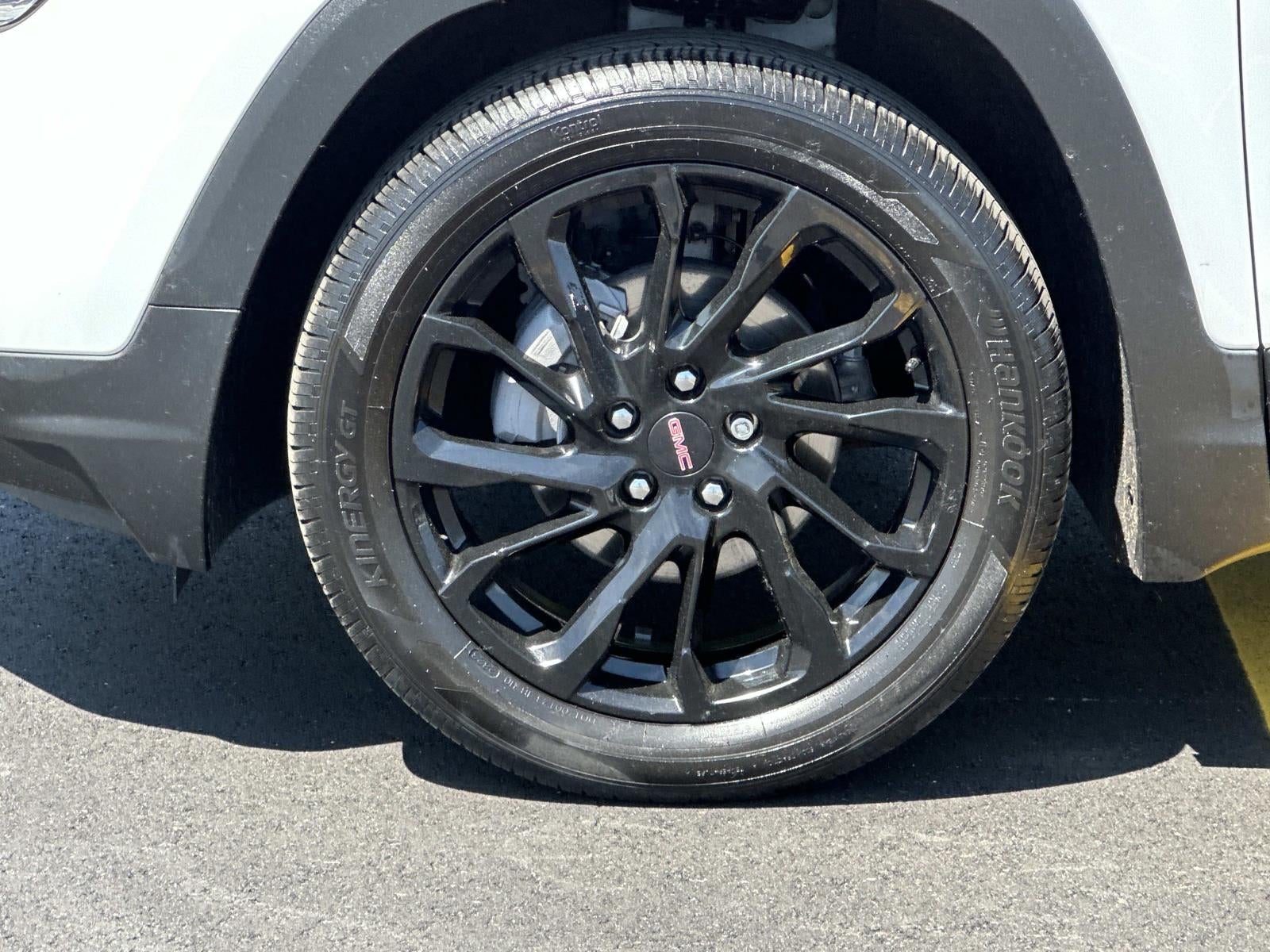 2024 GMC Terrain FWD 4dr SLT