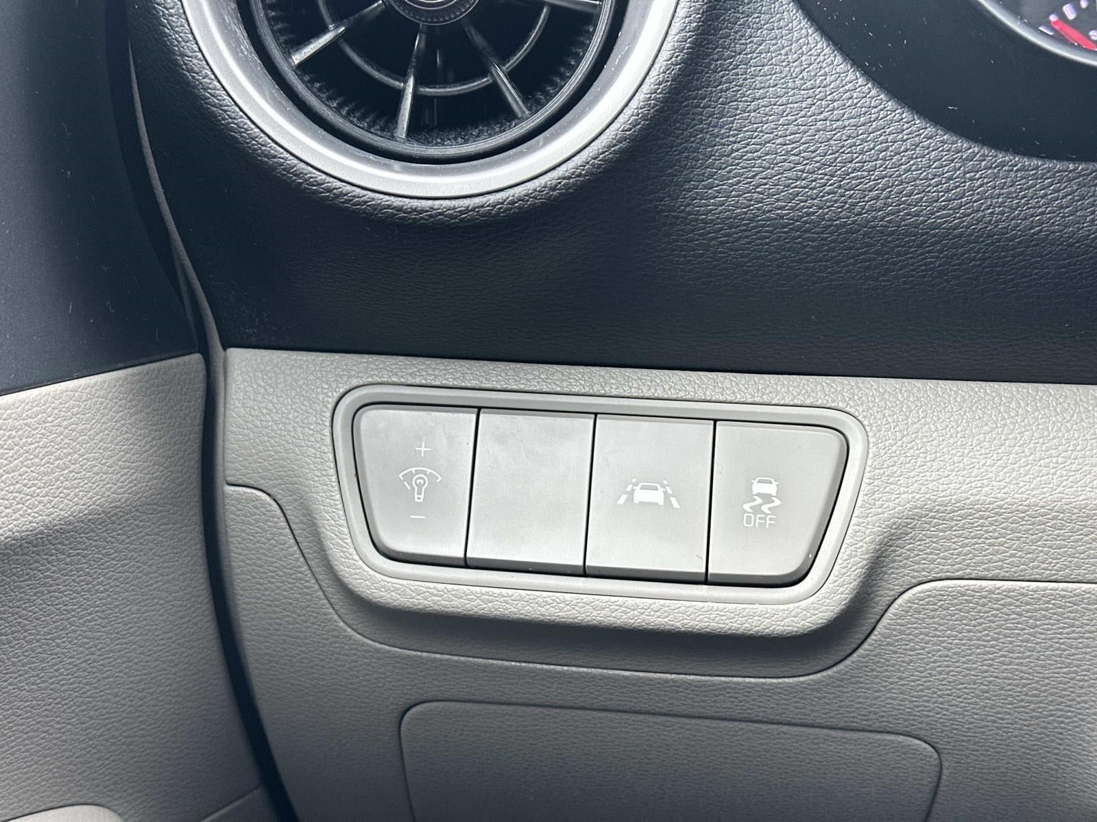 2019 Kia Forte LXS IVT