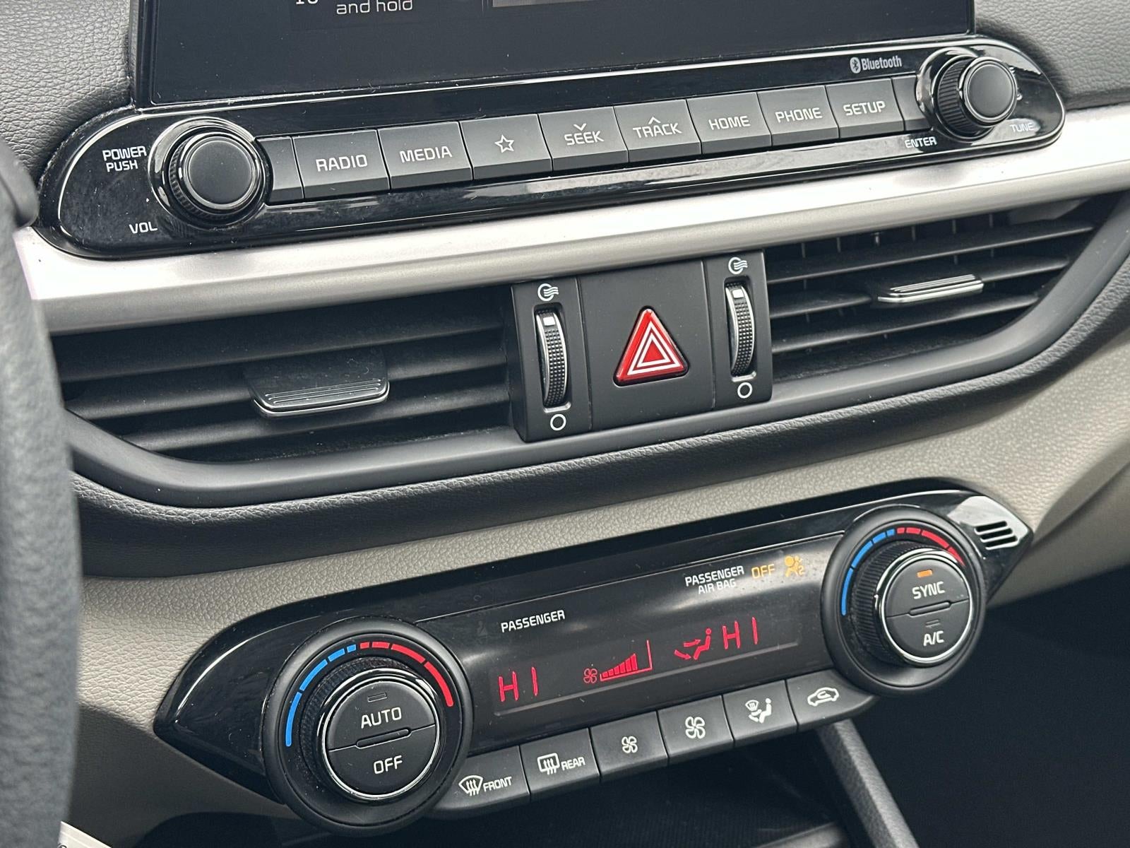 2019 Kia Forte LXS IVT