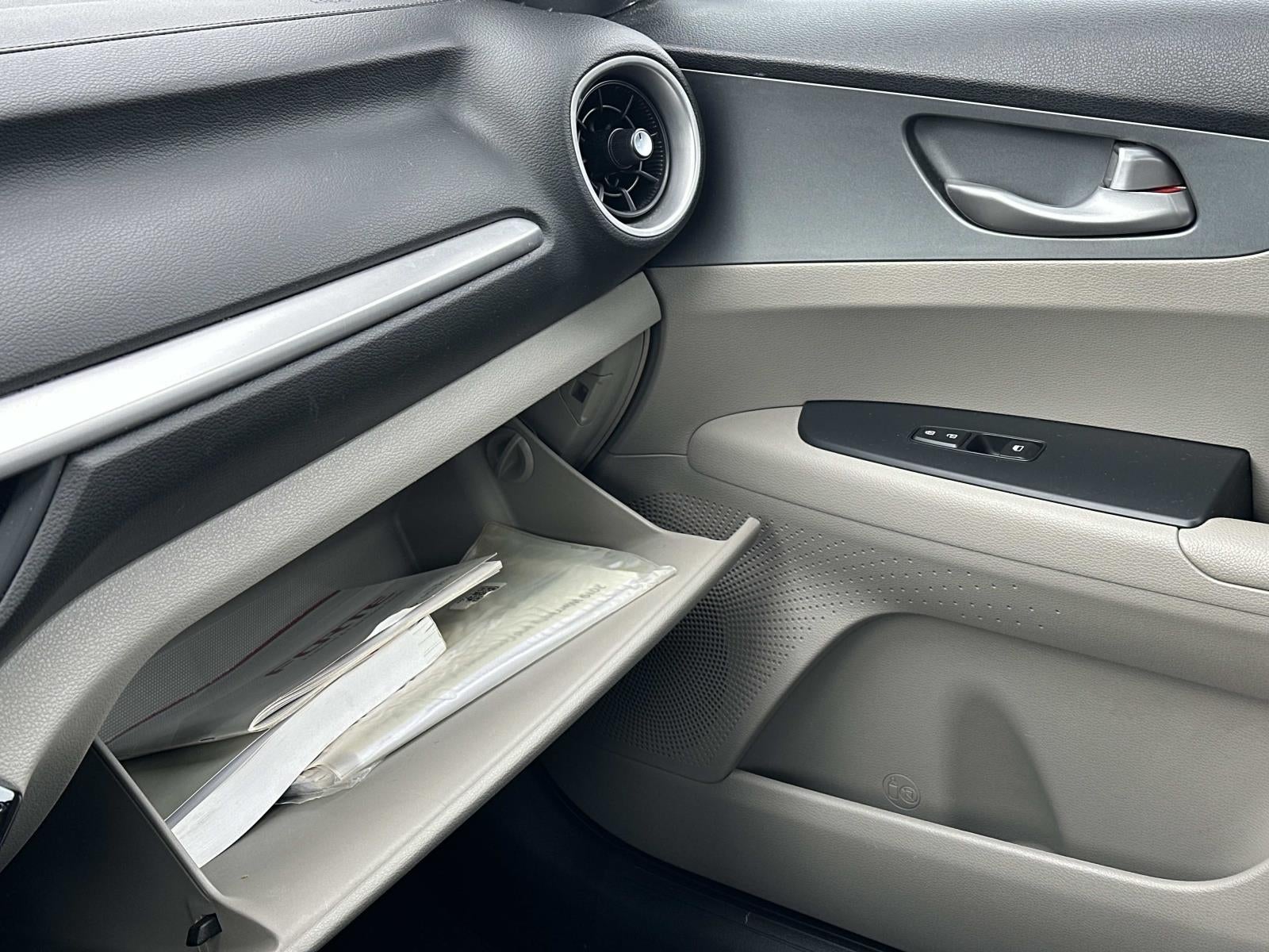 2019 Kia Forte LXS IVT