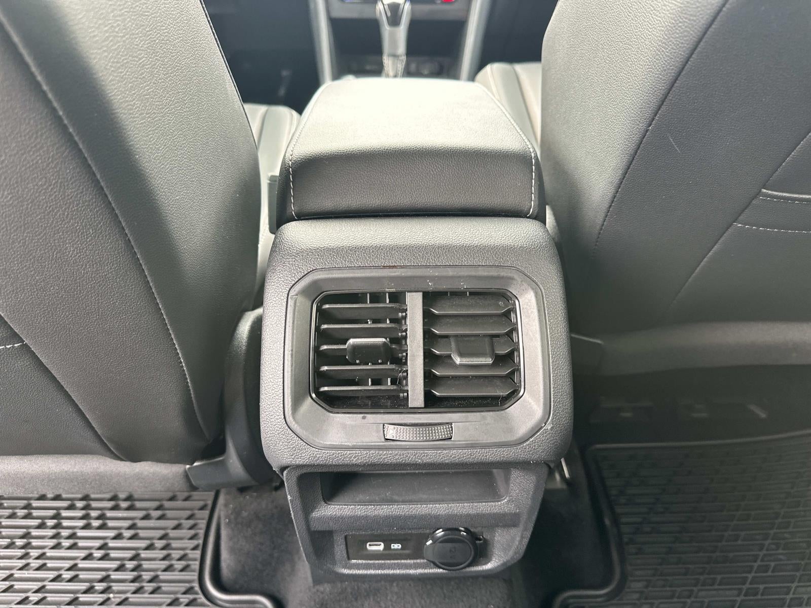 2023 Volkswagen Tiguan 2.0T SE 4MOTION