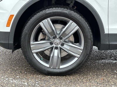 2020 Volkswagen Tiguan 2.0T SE R-Line Black 4MOTION