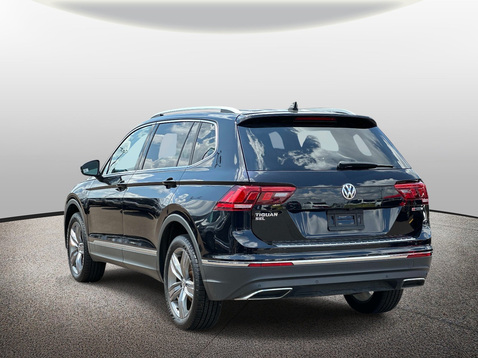 2021 Volkswagen Tiguan 2.0T SE 4MOTION