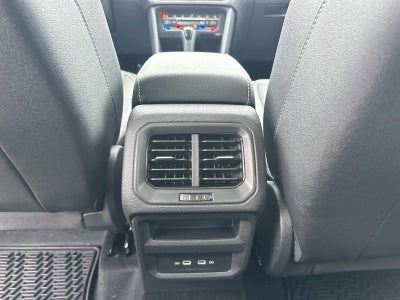 2026 Volkswagen Taos 1.5T SE Black