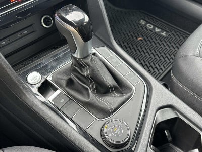 2026 Volkswagen Taos 1.5T SE Black