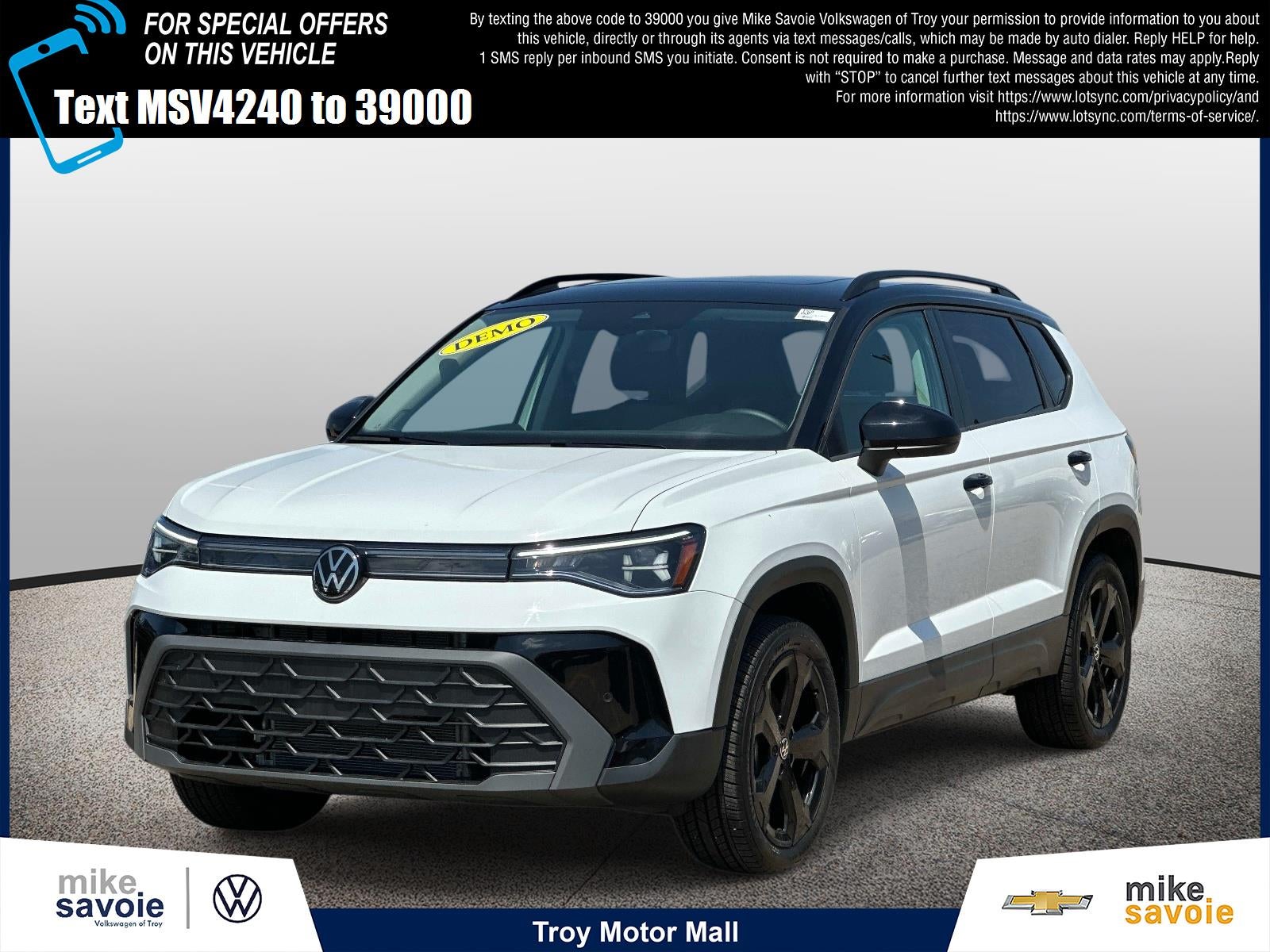 2025 Volkswagen Taos SE Black 4MOTION