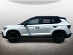 2025 Volkswagen Taos SE Black 4MOTION