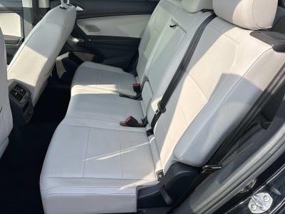 2020 Volkswagen Tiguan 2.0T SE FWD