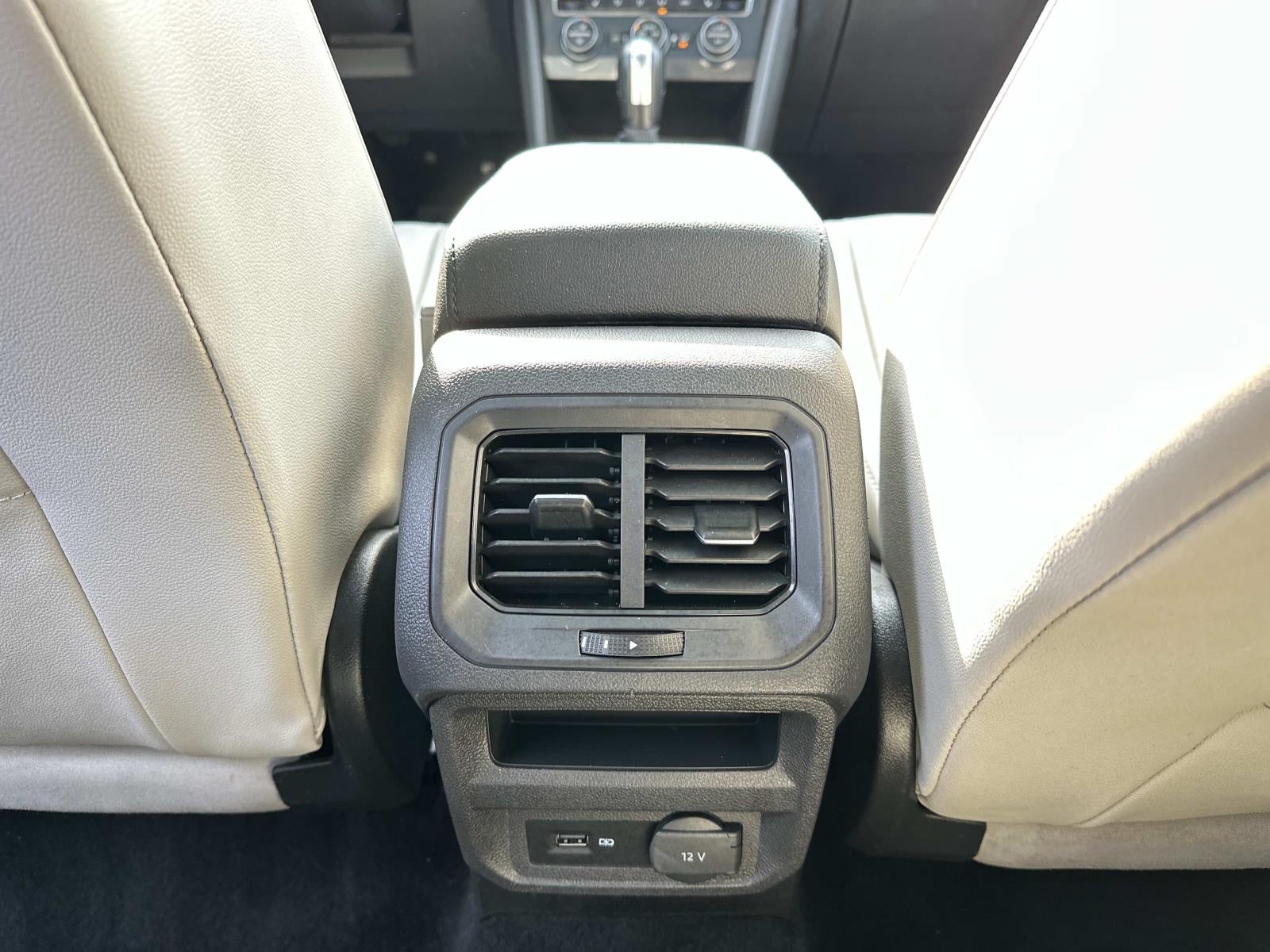 2020 Volkswagen Tiguan 2.0T SE FWD