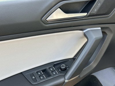 2020 Volkswagen Tiguan 2.0T SE FWD