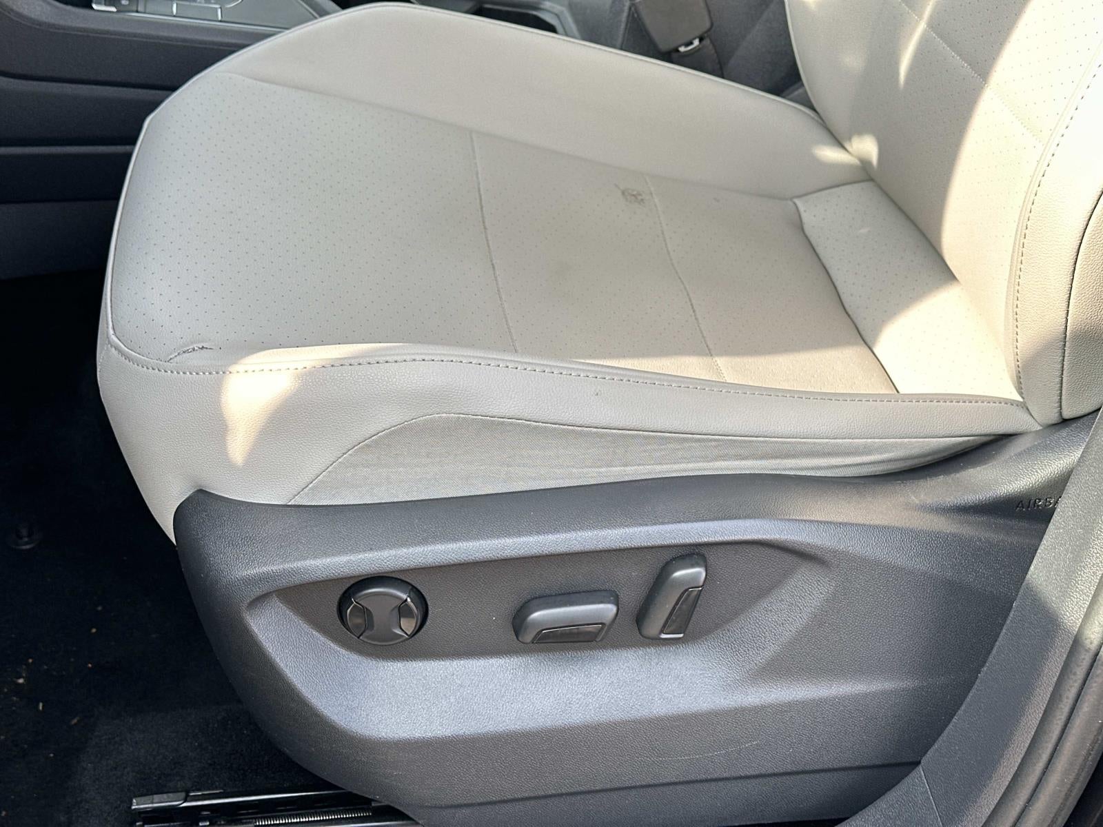 2020 Volkswagen Tiguan 2.0T SE FWD