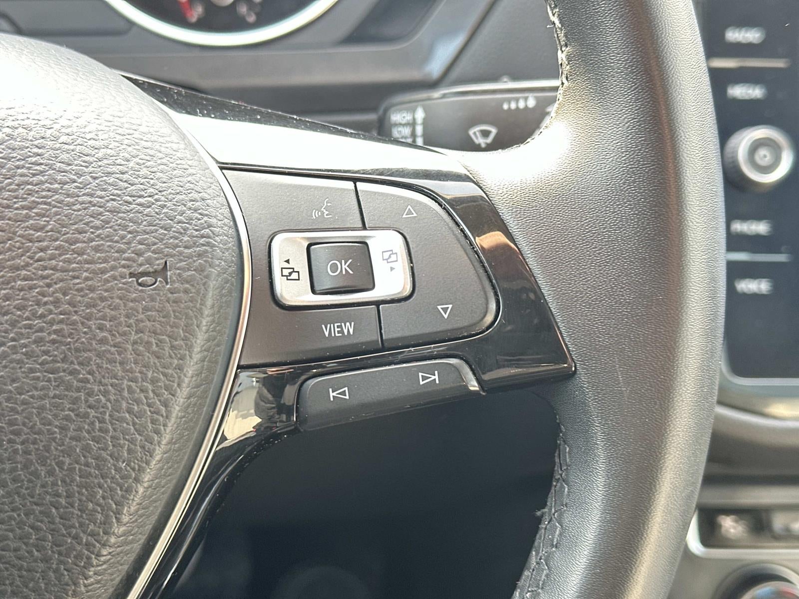 2020 Volkswagen Tiguan 2.0T SE FWD