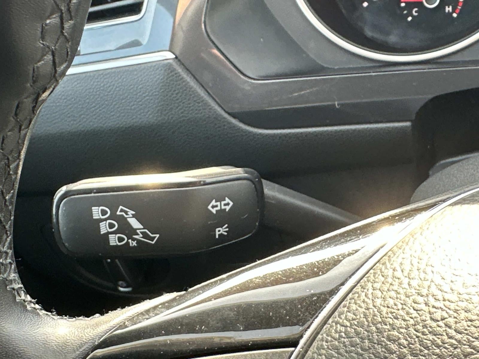 2020 Volkswagen Tiguan 2.0T SE FWD