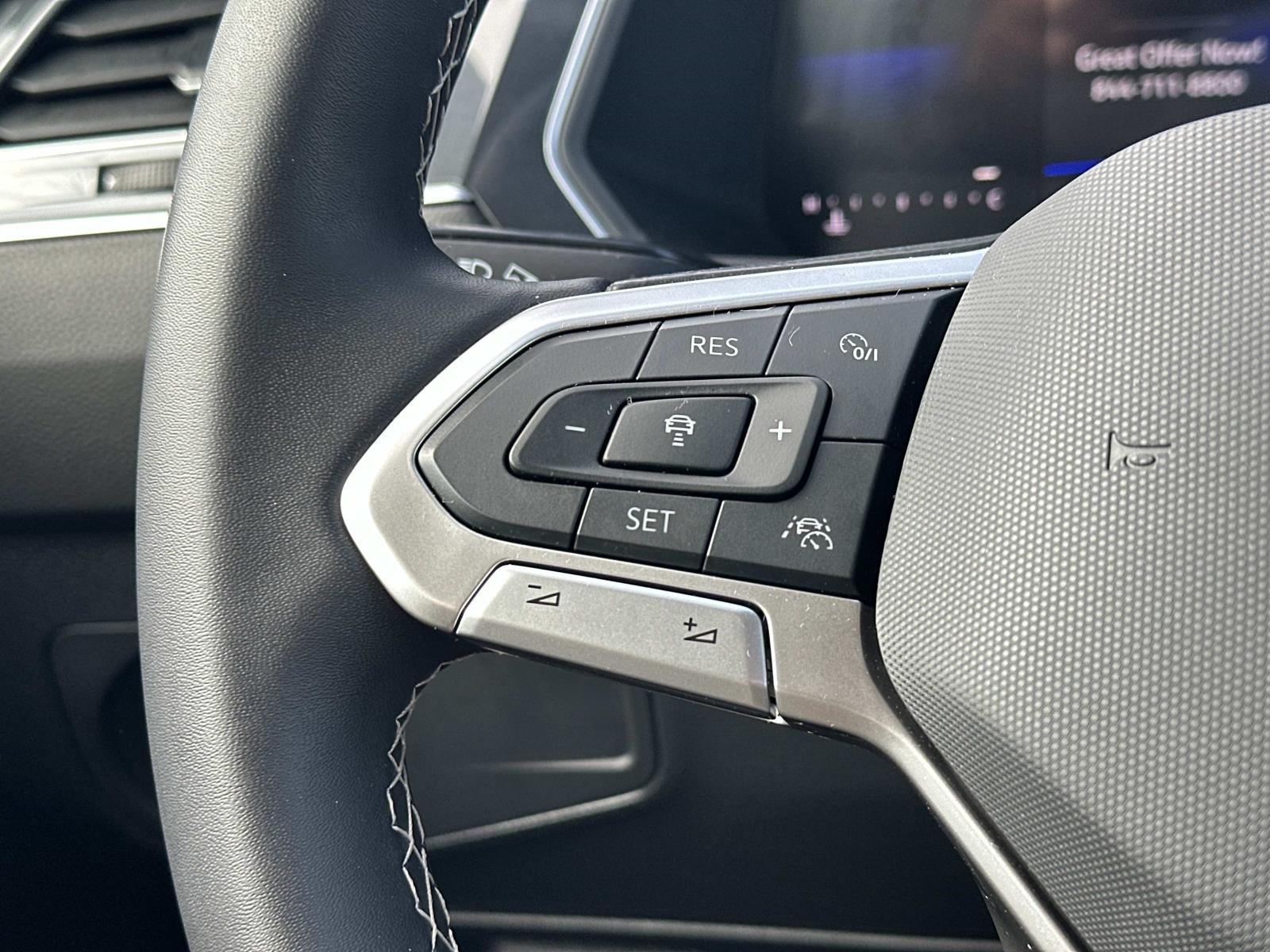 2024 Volkswagen Tiguan 2.0T SE FWD