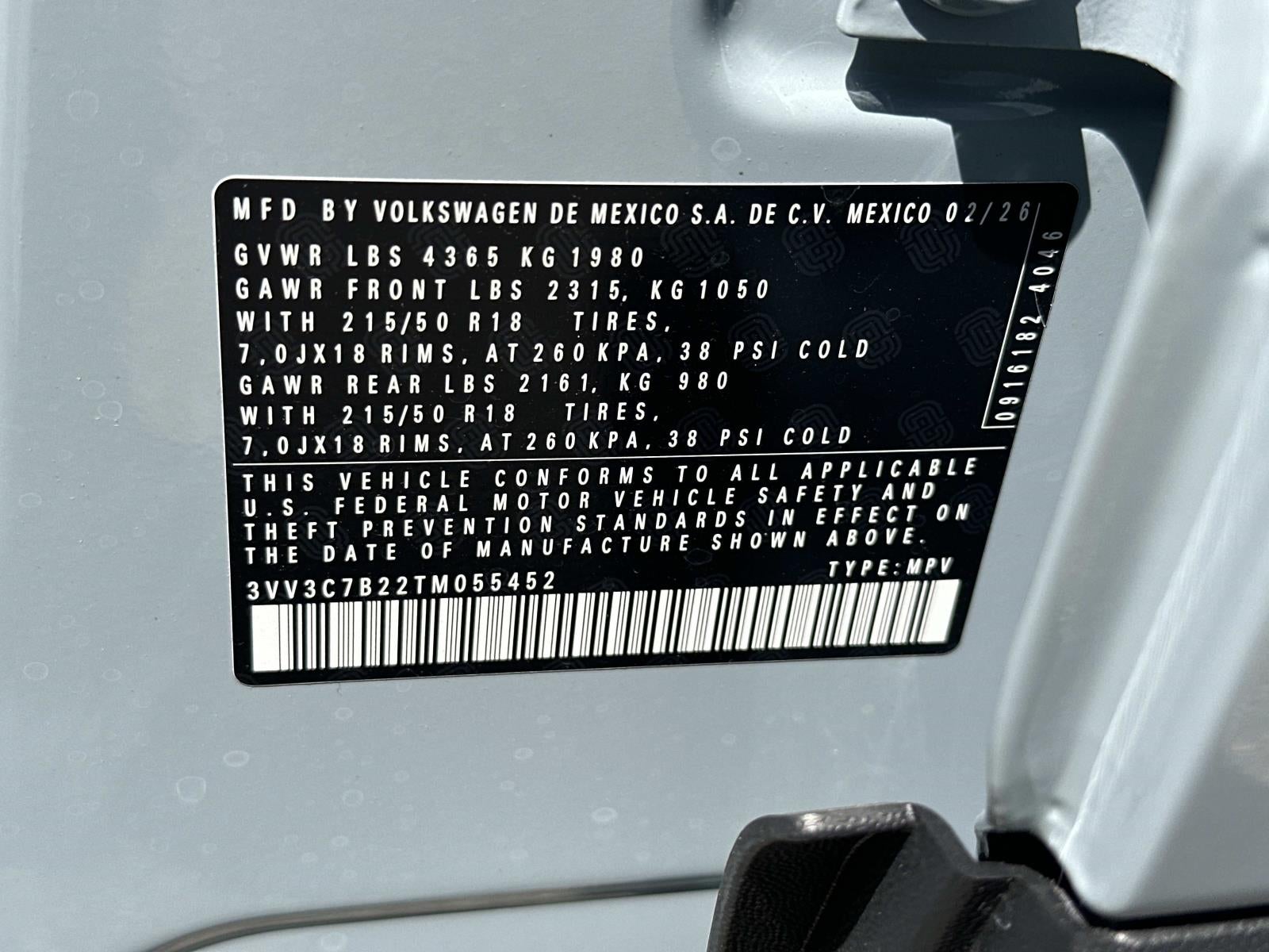 2026 Volkswagen Taos SE Black FWD
