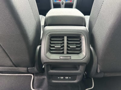 2026 Volkswagen Taos SE Black FWD