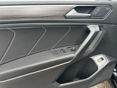 2022 Volkswagen Tiguan 2.0T SEL R-Line 4MOTION
