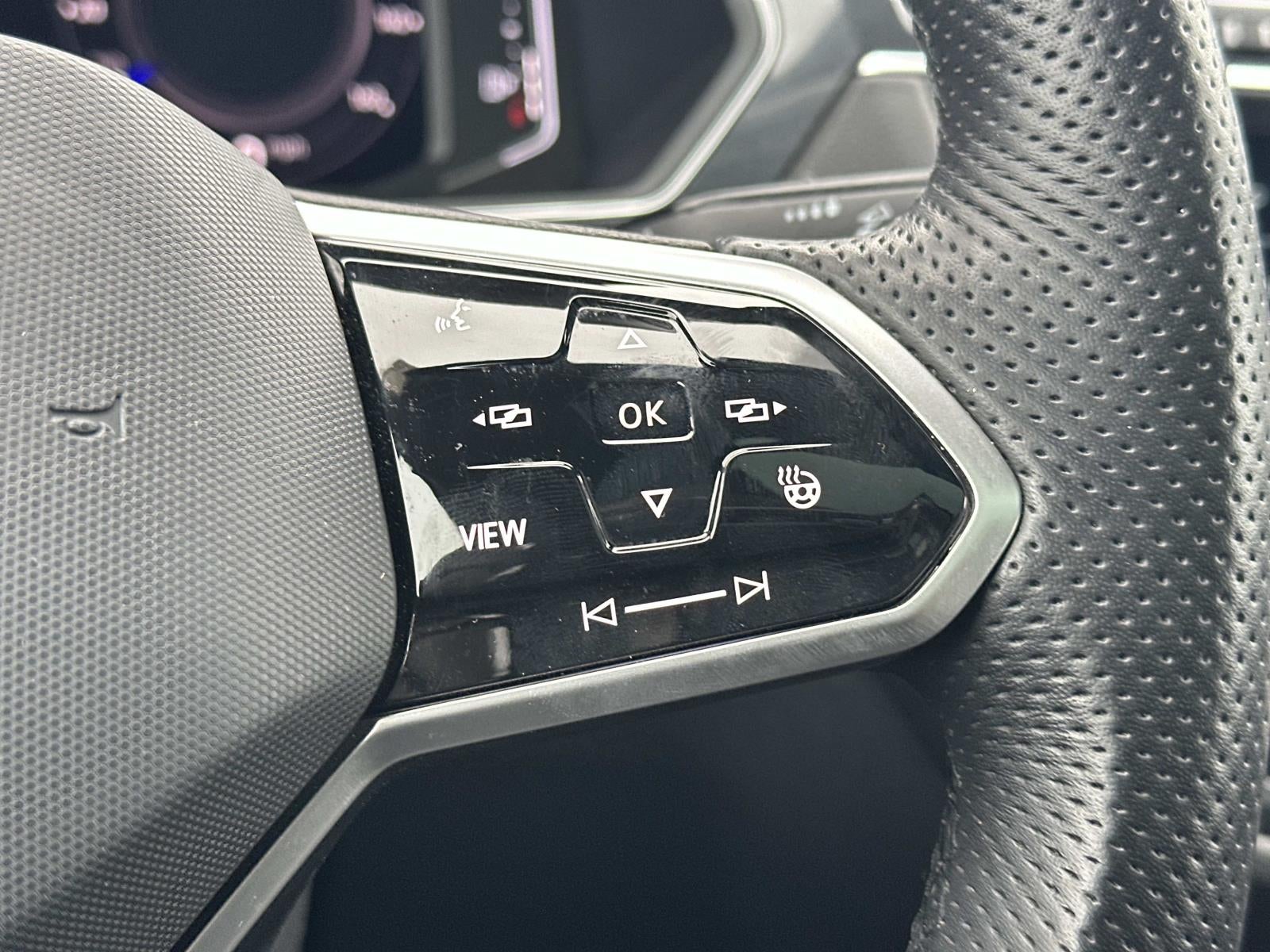 2022 Volkswagen Tiguan 2.0T SEL R-Line 4MOTION