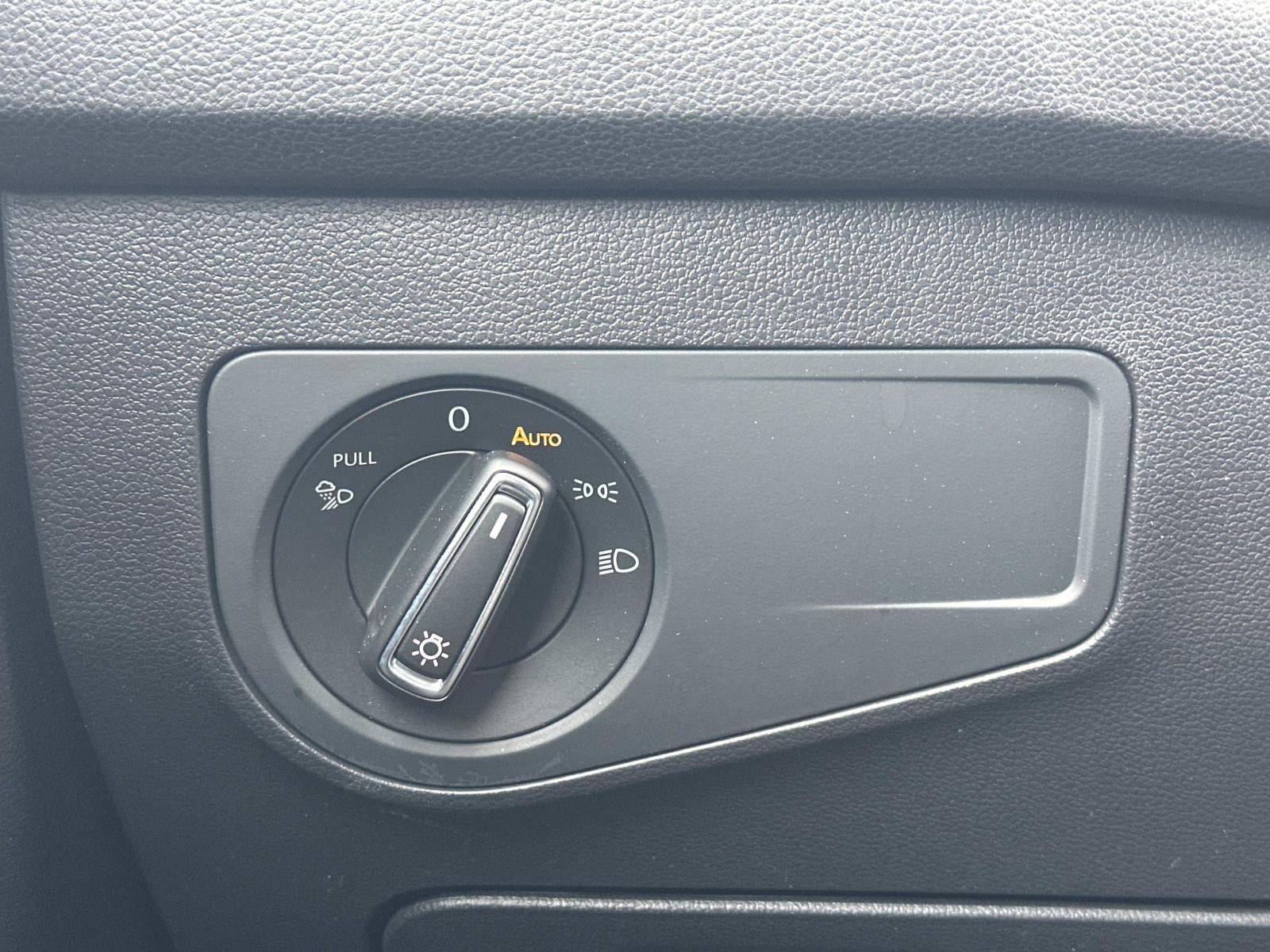 2022 Volkswagen Tiguan 2.0T SEL R-Line 4MOTION