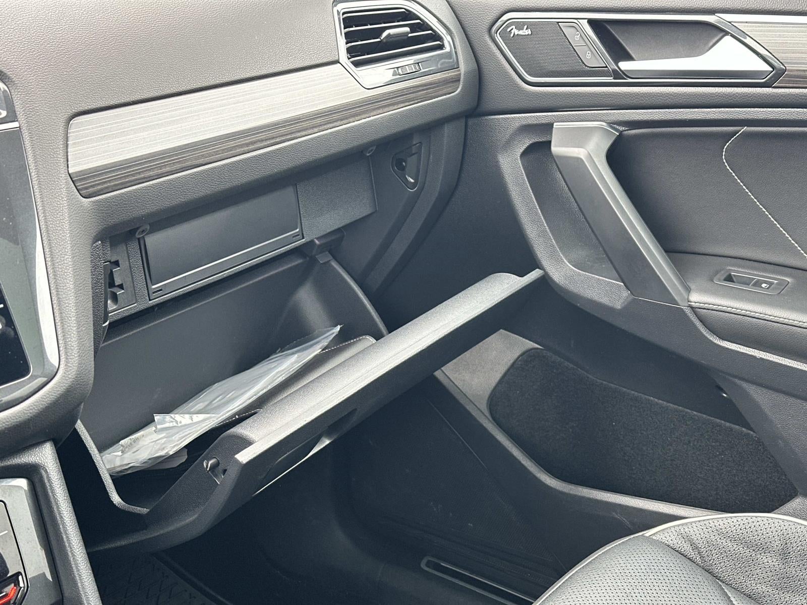 2022 Volkswagen Tiguan 2.0T SEL R-Line 4MOTION