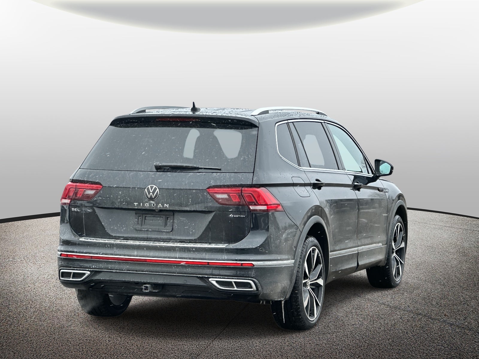 2022 Volkswagen Tiguan 2.0T SEL R-Line 4MOTION
