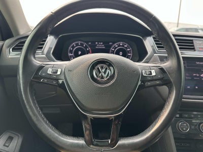 2018 Volkswagen Tiguan 2.0T SEL Premium 4MOTION