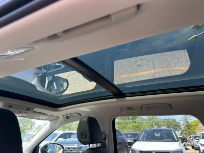 2026 Volkswagen Taos SEL 4MOTION