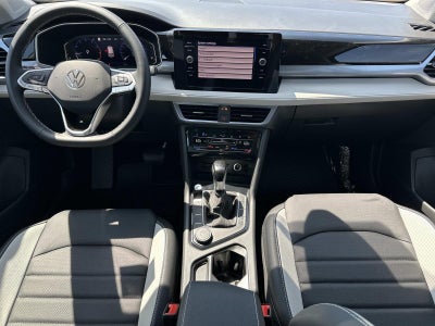 2026 Volkswagen Taos SEL 4MOTION