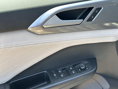 2026 Volkswagen Taos SEL 4MOTION