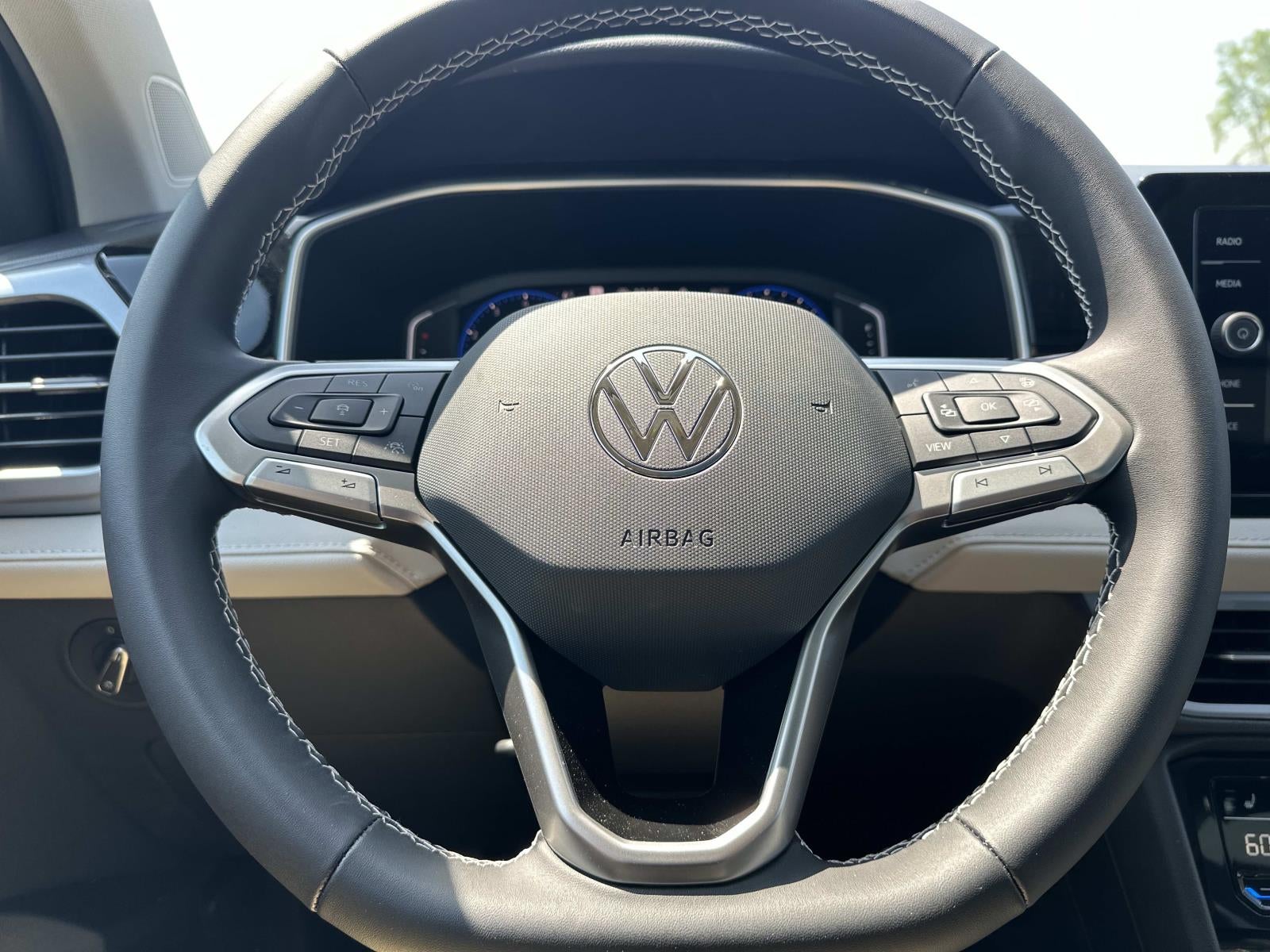 2026 Volkswagen Taos SEL 4MOTION
