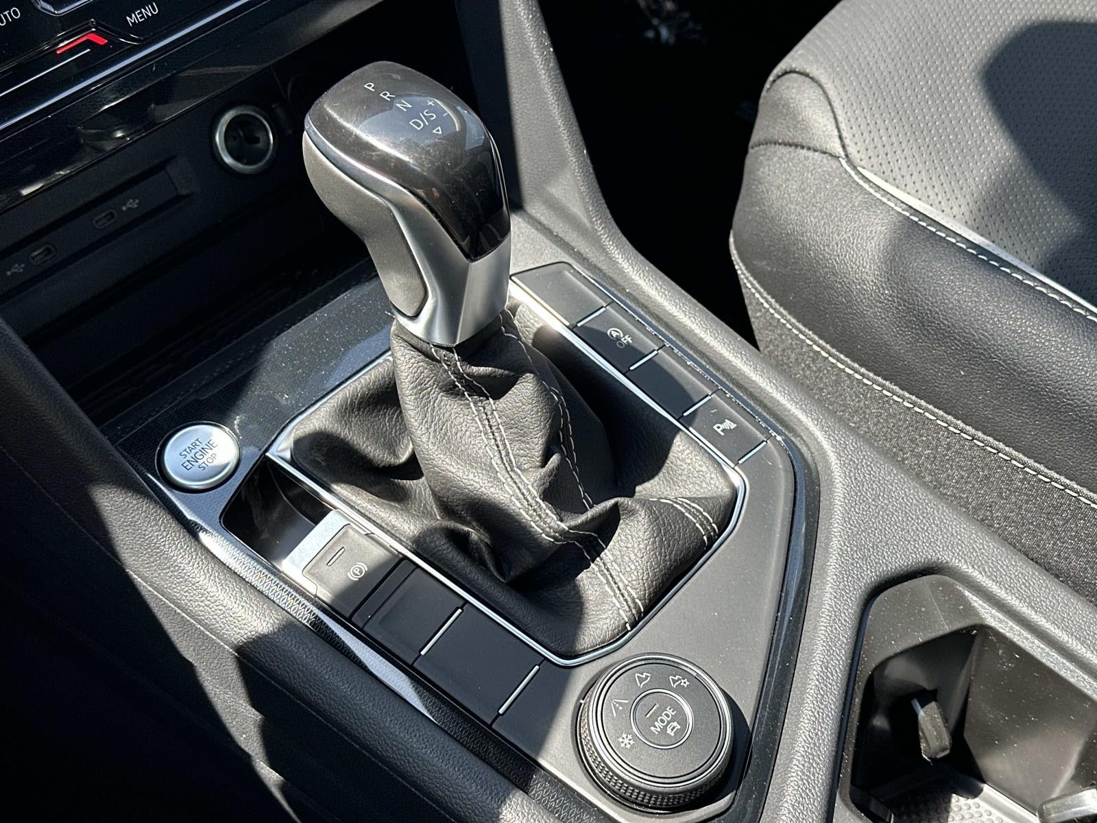 2026 Volkswagen Taos SEL 4MOTION