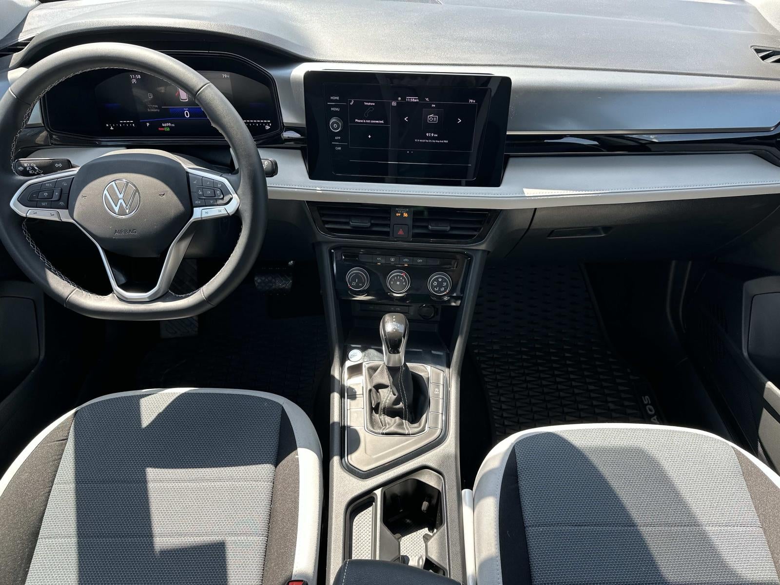 2025 Volkswagen Taos S FWD