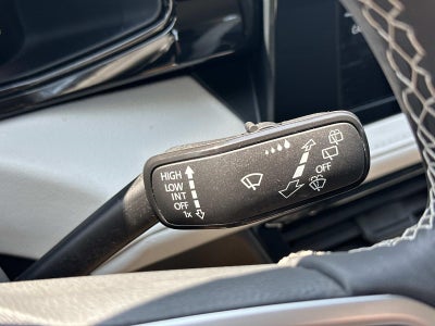 2025 Volkswagen Taos S FWD