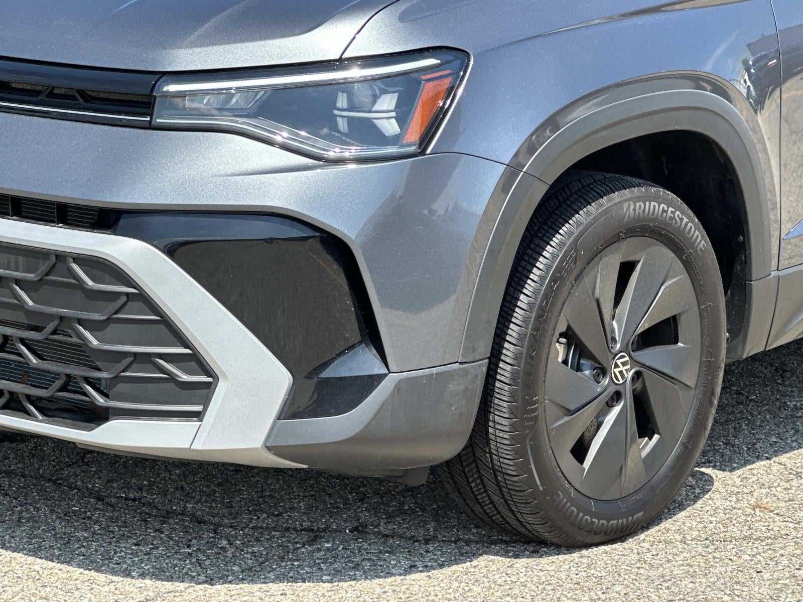 2025 Volkswagen Taos S FWD