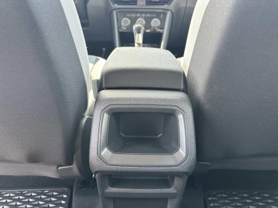 2025 Volkswagen Taos S FWD
