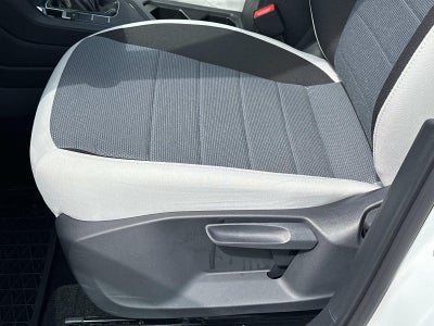 2025 Volkswagen Taos S FWD