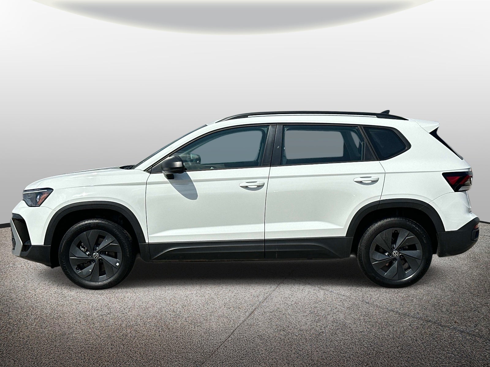 2025 Volkswagen Taos S FWD