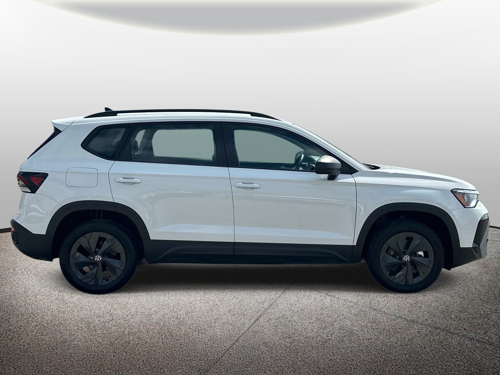2025 Volkswagen Taos S FWD