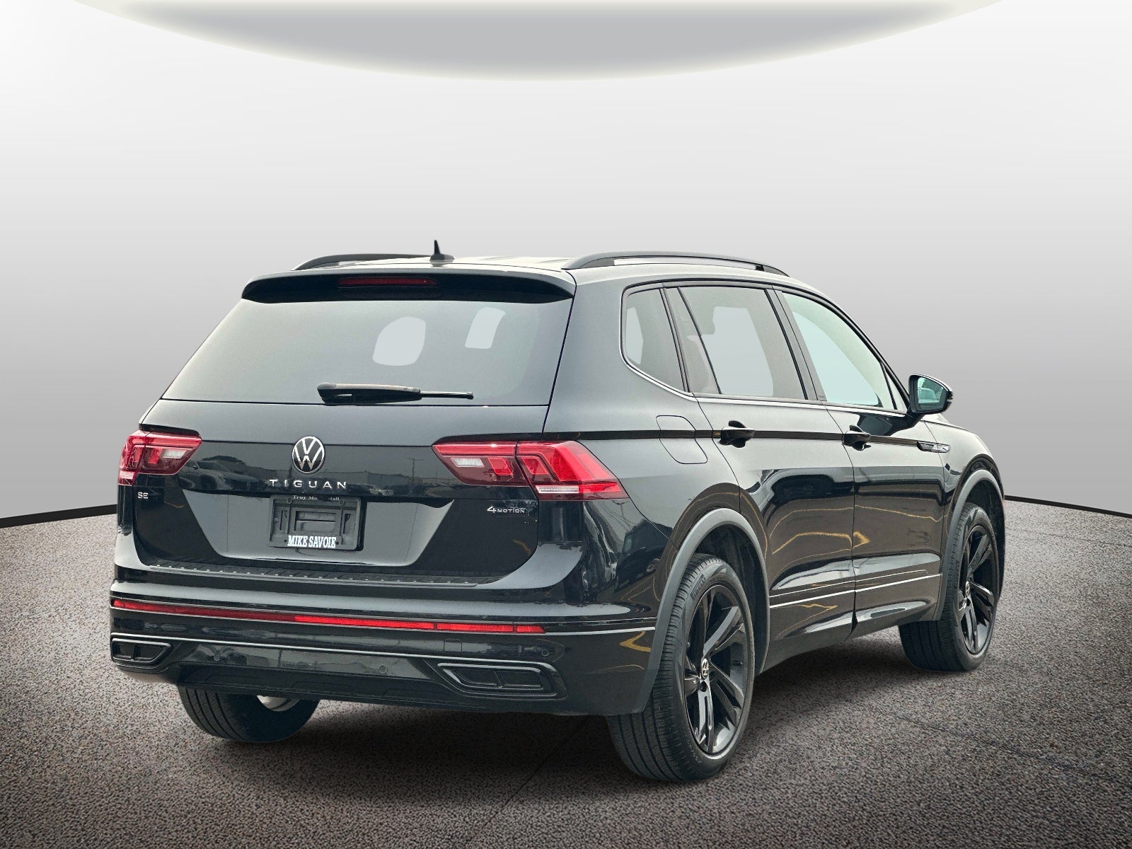 2024 Volkswagen Tiguan 2.0T SE R-Line Black 4MOTION