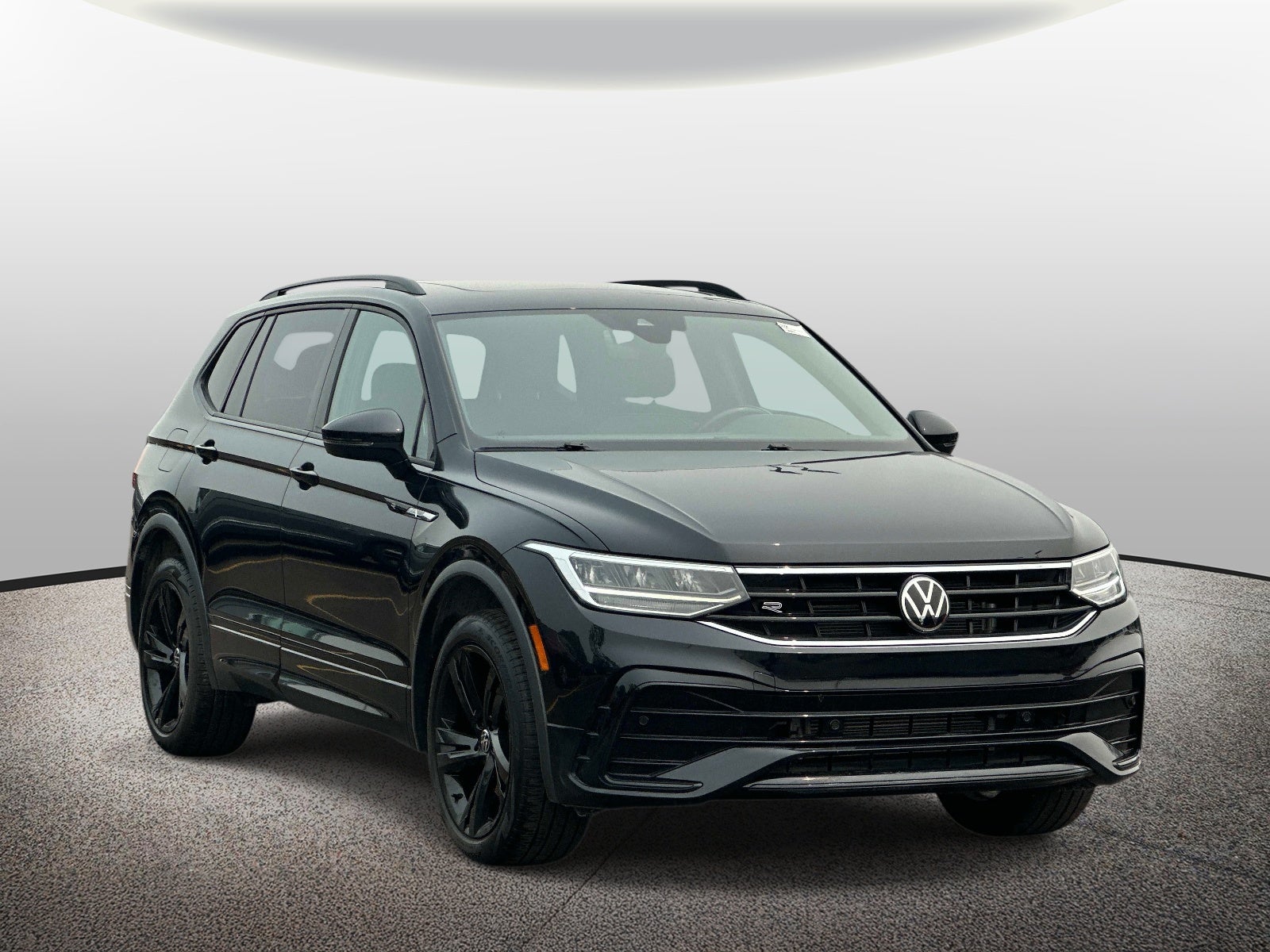 2024 Volkswagen Tiguan 2.0T SE R-Line Black 4MOTION