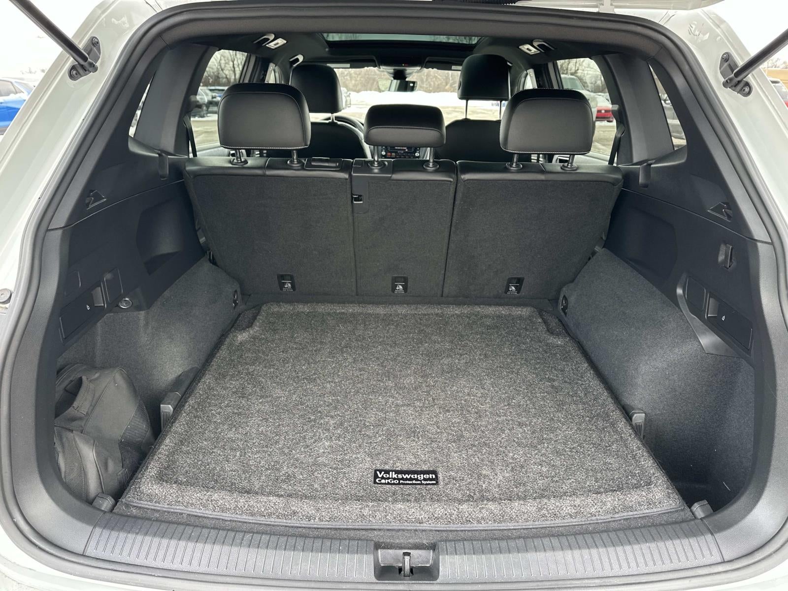 2023 Volkswagen Tiguan 2.0T SE R-Line Black 4MOTION