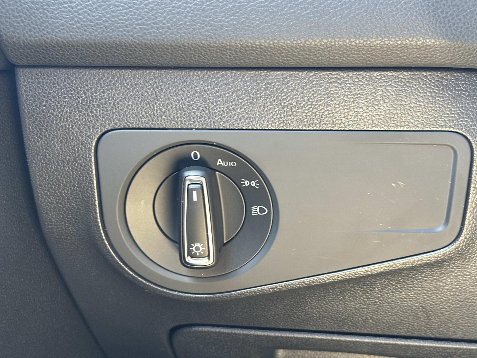 2023 Volkswagen Tiguan 2.0T SE R-Line Black 4MOTION