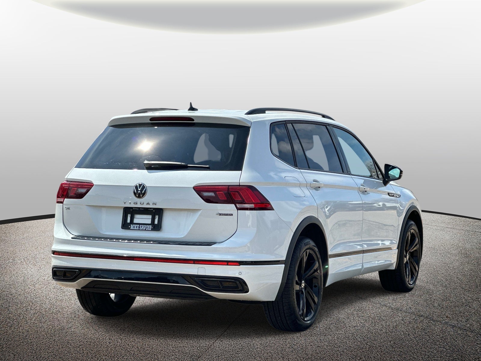 2023 Volkswagen Tiguan 2.0T SE R-Line Black 4MOTION